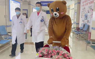 致敬医护岗位的女神们！